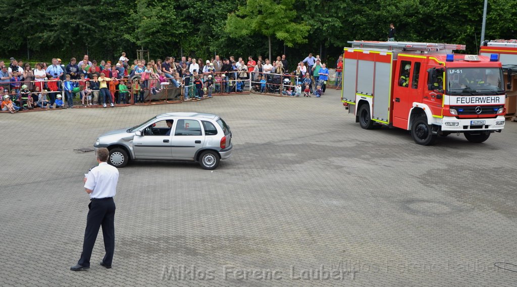 Tag der Offenen Tuer BF Koeln Weidenpesch Scheibenstr P319.JPG